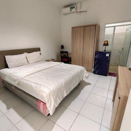 Fuji Residence Jakarta Bagian luar foto